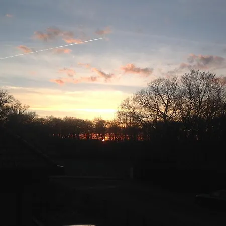 Alojamento de Acomodação e Pequeno-almoço Haus Drossel Schuettorf