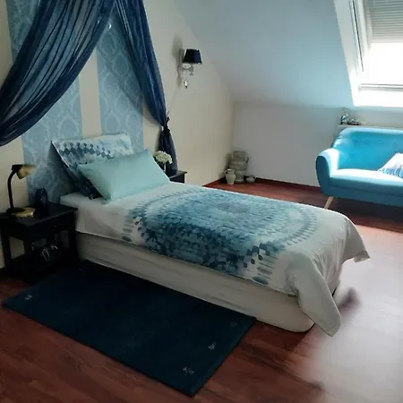 Haus Drossel Bed and breakfast